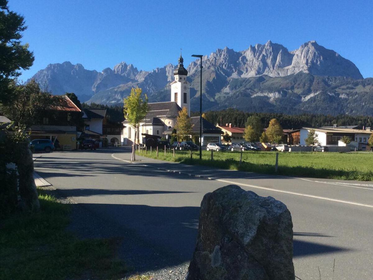 Apartments Pension Foidl Oberndorf in Tirol Buitenkant foto